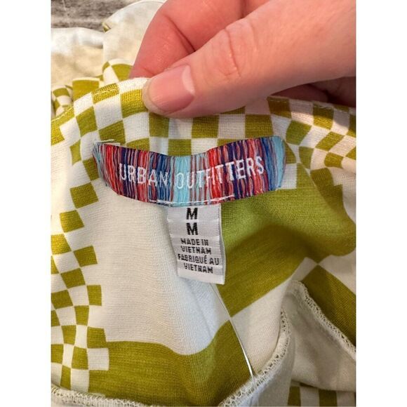 NWT Urban Outfitters Green and White Checkered Pleated Skater Mini Skirt Size Me - Picture 5 of 7